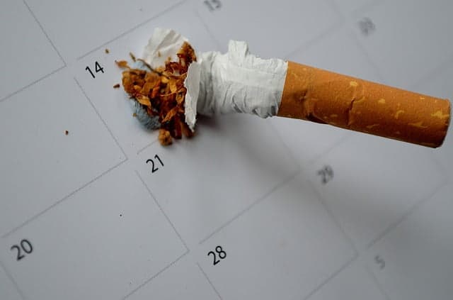 Marque um dia para parar de fumar